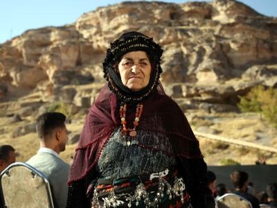 عکس‌ های دیدنی از جشن مهرگان در دل غار کرفتو دیواندره