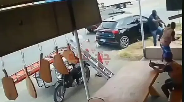 فیلم لحظه قتل رئیس باند مواد مخدر توسط مردان نقاب دار
