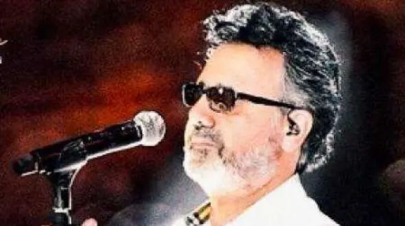 دانلود آهنگ غمگین معین  / آواز شکوهمند روزگار روز مرا پیش فروشی کرده