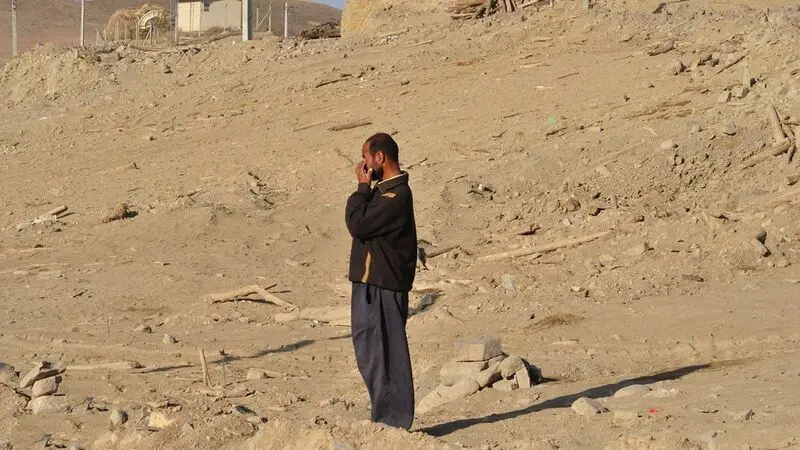 افشین والی‌نژاد با آثار ماندگار و زندگی خود، به ما یادآوری می‌کند که حتی در سخت‌ترین شرایط نیز باید به انسانیت امیدوار باشیم.
