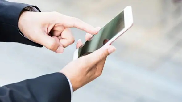 ارزان شدن مکالمات تلفن همراه و پیامک 