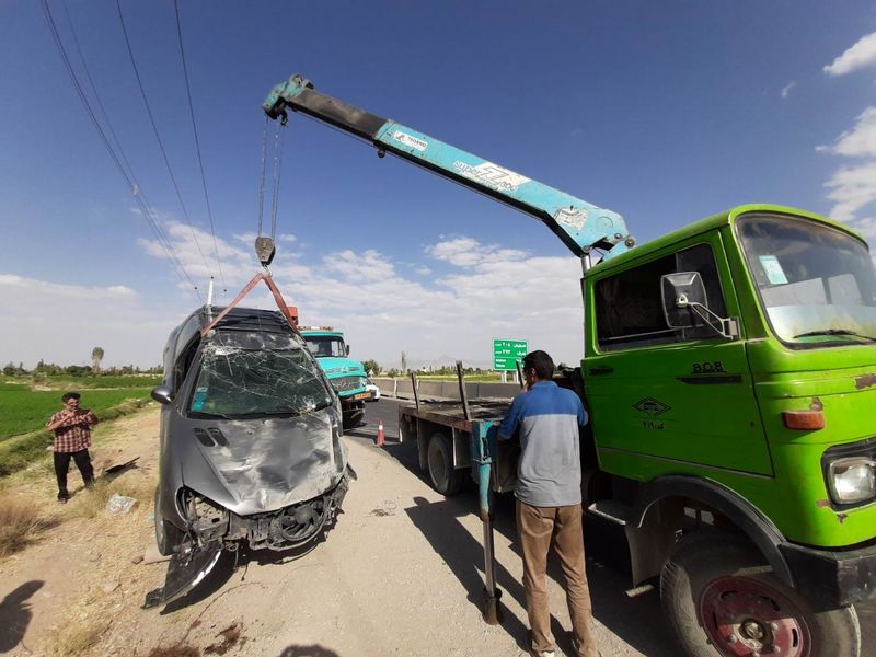 پژو 206 در کمربندی گوگد گلپایگان حادثه آفرید