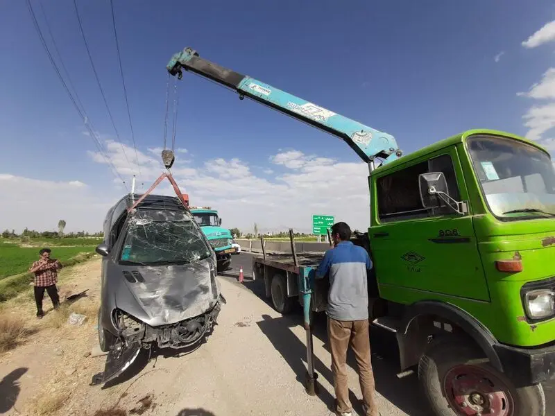 پژو 206 در کمربندی گوگد گلپایگان حادثه آفرید