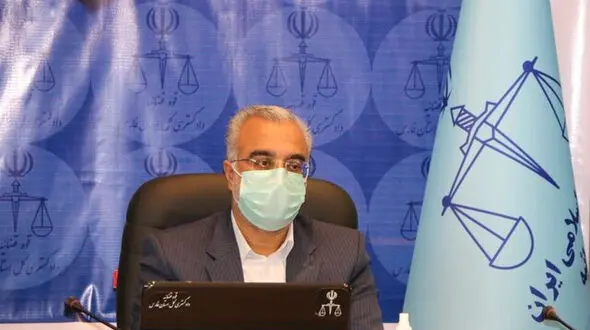ماجرای سیلی به یک کارگر در شیراز /  قبل از بازی فجر و استقلال رخ داد 