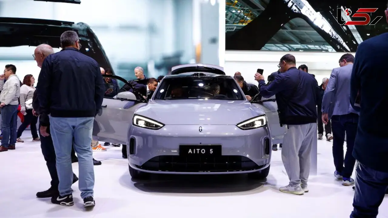 چینی ها نمایشگاه خودرو پاریس را قرق کردند / وحشت خودروسازان اروپایی از هجوم اژدهای سرخ