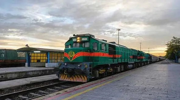 تصادف مرگبار عابر پیاده با قطار در تاکستان 