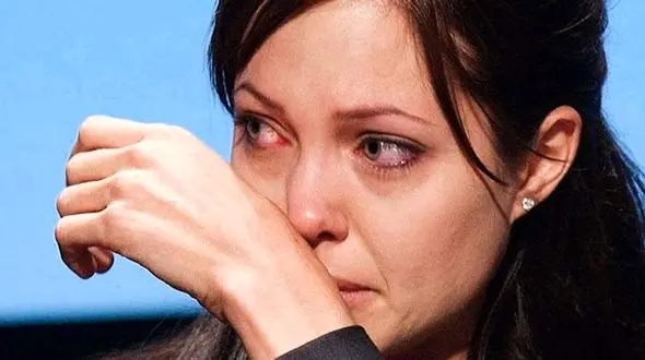 یادداشت خواندنی آنجلینا جولی پس از جدایی اش از برد پیت +عکس