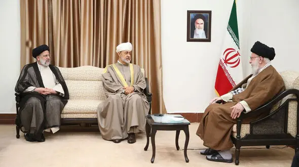 یکی از موفقیت‌های سفر سلطان عمان مربوط به موضوع هسته‌ای است