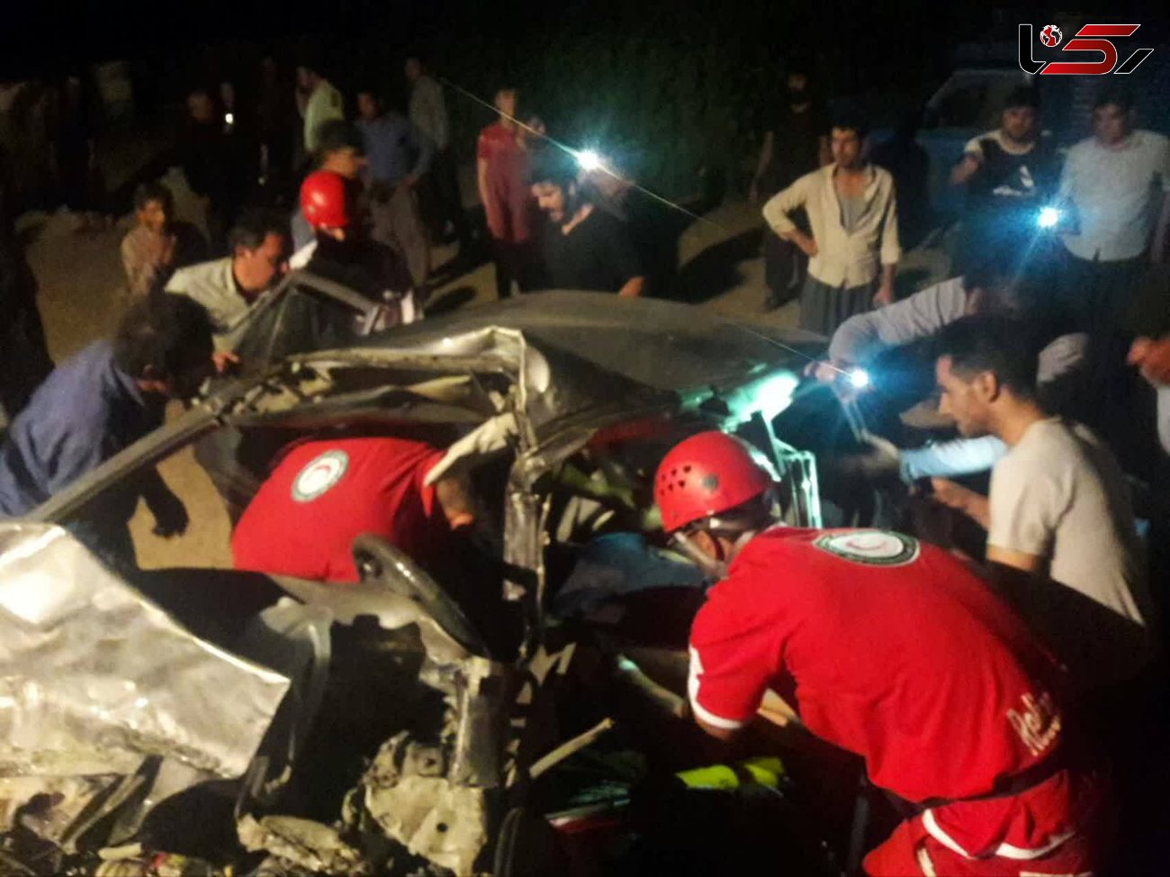 تصادف زنجیره‌ای در جاده‌ بیستون کرمانشاه/ ۸ نفر مصدوم شدند + عکس