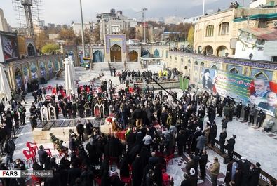  مراسم تشییع شهید فخری زاده با حضور فرماندهان عالی نیرو‌های مسلح صبح دوشنبه ۱۰ آذر ۱۳۹۹ در ستاد وزارت دفاع‎ برگزار شد. 