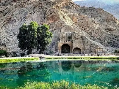 طاق‌ بستان؛ روایت شکوه ساسانیان در دل کرمانشاه + فیلم