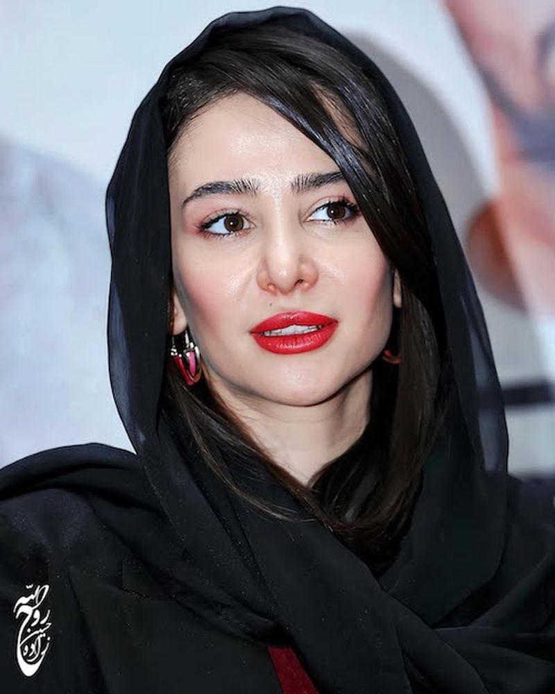 جلیقه مخمل الناز حبیبی