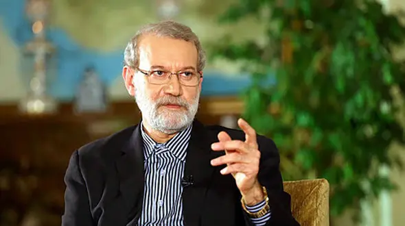 لاریجانی از مراجع تقلید قم اجازه گرفت / او فردا در انتخابات 1400 ثبت نام می کند