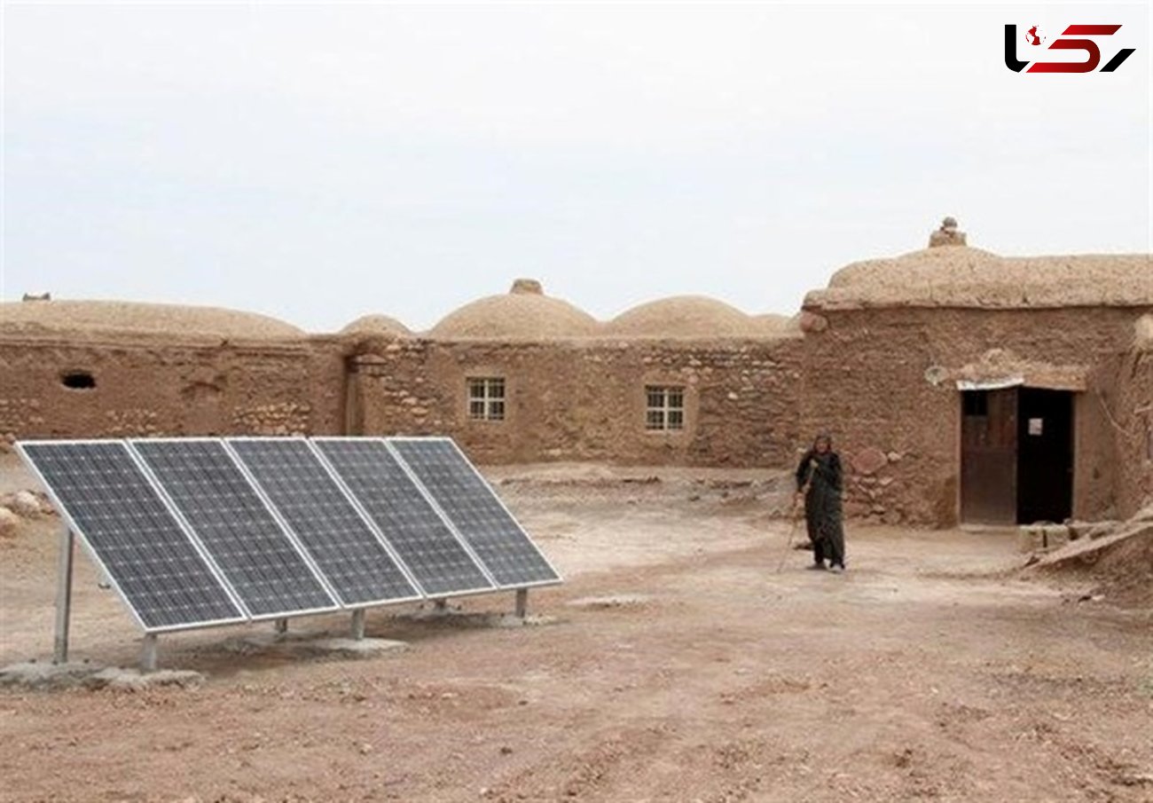 ۱۳۰۰ پنل خورشیدی تولید برق در اختیار عشایر خراسان رضوی قرار گرفت
