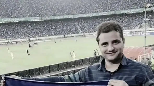 فوت تلخ هوادار کاشانی تیم استقلال پس از قهرمانی + فیلم