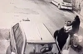 فیلم / وقتی وجدان دزدان ، ضبط ماشین عروس را برگرداند / اگه دزد هم هستید، دزدِ شریف باشید