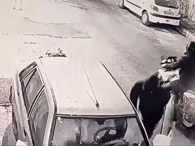 فیلم / وقتی وجدان دزدان ، ضبط ماشین عروس را برگرداند / اگه دزد هم هستید، دزدِ شریف باشید