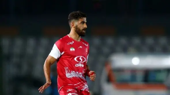 مدافع پرسپولیس با تراکتور توافق کرد!