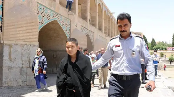  فیلم عملیات نفسگیر از نجات 3 پسر از رودخانه زاینده رود + عکس