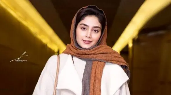 دیبا زاهدی با یک عکس هنری دلبری کرد