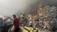 فیلم آتش شوزی شدید در شرکت مواد غذایی آمل / صورت آتش نشان سوخت 