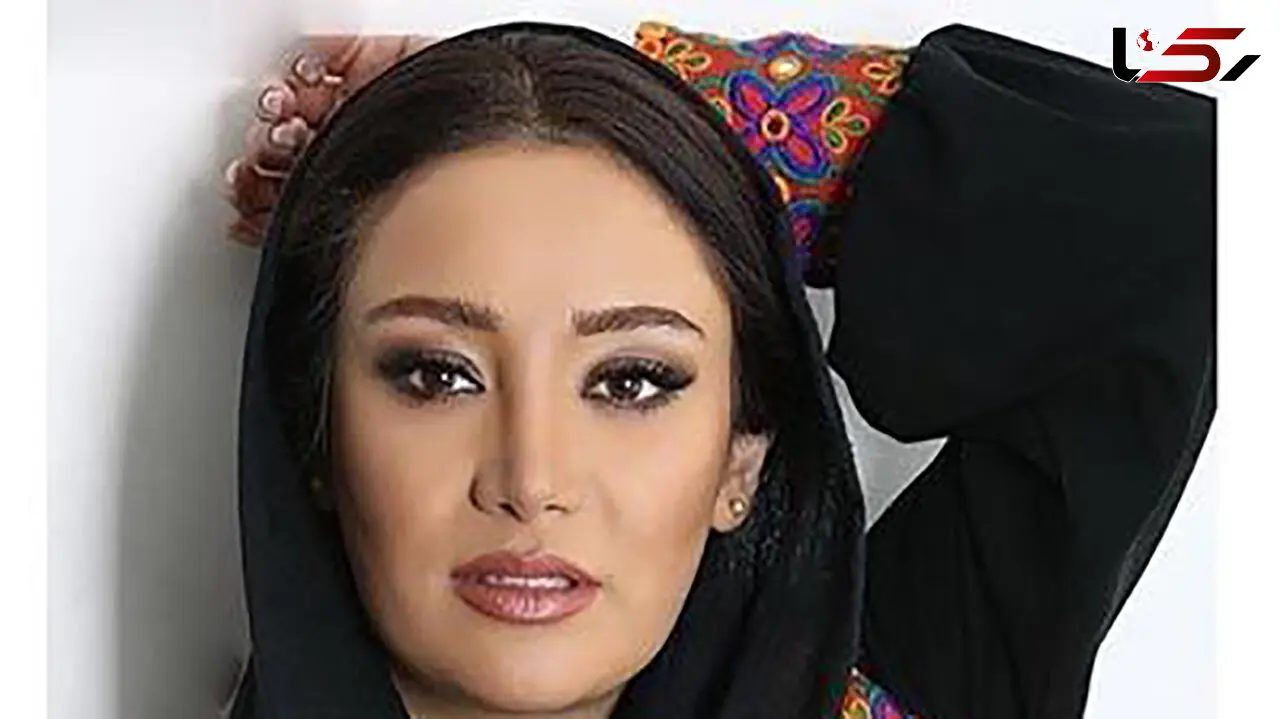 تصویری جدید از بهاره افشاری با پوشش جنجالی در کنار بازیگر طناز ایرانی در مکانی نامناسب خبر ساز شد