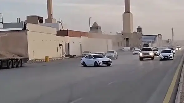 قمار با جان برای چند میلیون بازدید یوتوب؛ حرکات خطرناک فقط برای دیده شدن + فیلم