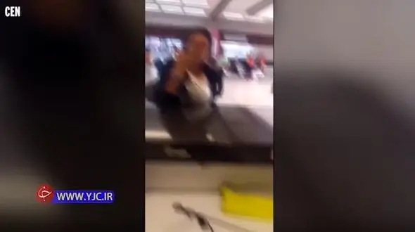 اقدام عجیب مسافر عصبانی در فرودگاه! +فیلم
