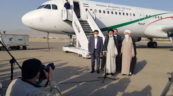 رئیس جمهور وارد کرمانشاه شد + تصاویر