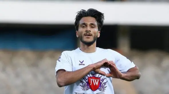 محمدحسین صادقی با پرسپولیس توافق کرد