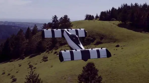 رویای پرواز با خودروی پرنده محقق شد +فیلم 