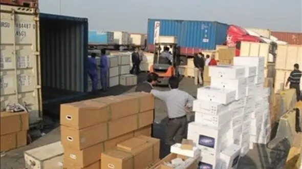 کشف 1.5 میلیارد تومان کالای قاچاق در حسن آباد فشافویه
