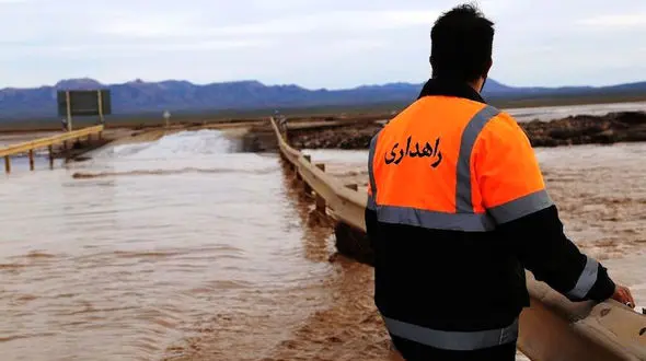 انسداد جاده قوچان - نیشابور در اثر سیلاب 