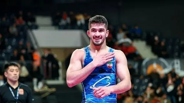 کشتی آزاد زیر 23 سال جهان- اسپانیا؛ صعود یزدانی به یک چهارم نهایی