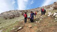نجات کوهنورد مصدوم شده در دره بلوکان الموت غربی توسط هلال احمر
