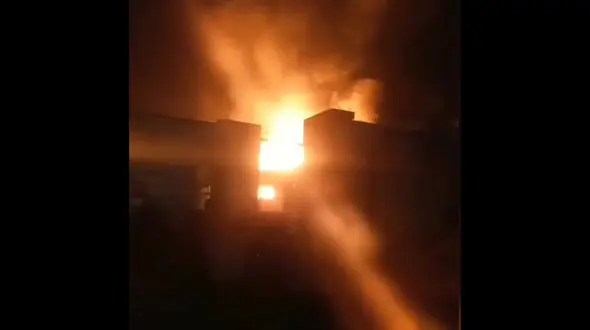 تکذیب بازرسی ماشین آتش نشانی در شرکت میهن + فیلم گفتگو 