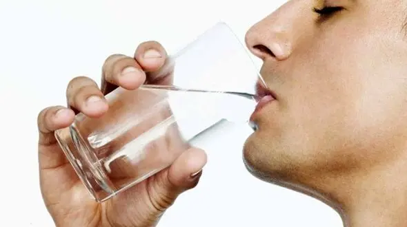 ابتلا به این بیماری هولناک با خوردن آب سرد ناشتا