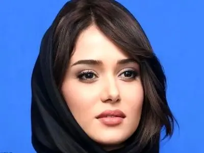 فیلم رقص دو نفره پریناز ایزدیار بازیگر نقش جیران  با بهرام رادان بازیگر نقش ناصرالدین شاه / عاشقانه های ماندگارشان را ببینید
