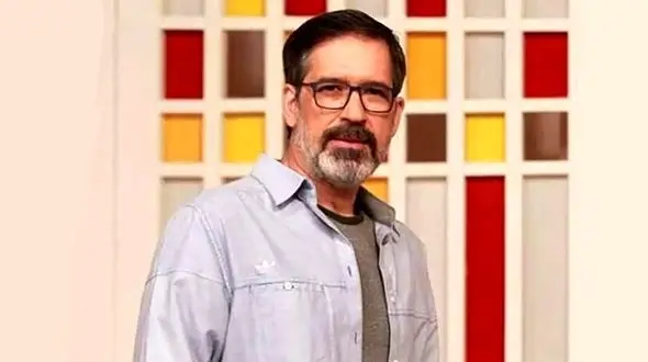 عکس/ سفر در زمان/ تصویری تازه از چهره متفاوت فرهاد جم بازیگر سریال همسران در ۵۹ سالگی