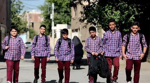 ۳۰ درصد مدارس تهران نیازمند تخریب و بازسازی هستند / در هر کلاس درس در تهران، 10 دانش آموز مازاد هستند