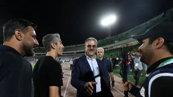 مدیرعامل استقلال : جباری فقط به عنوان دستیار می تواند بماند اگر نه برود!