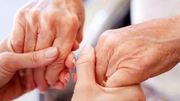 همه آنچه که باید درباره بیماری روماتیسم بدانید