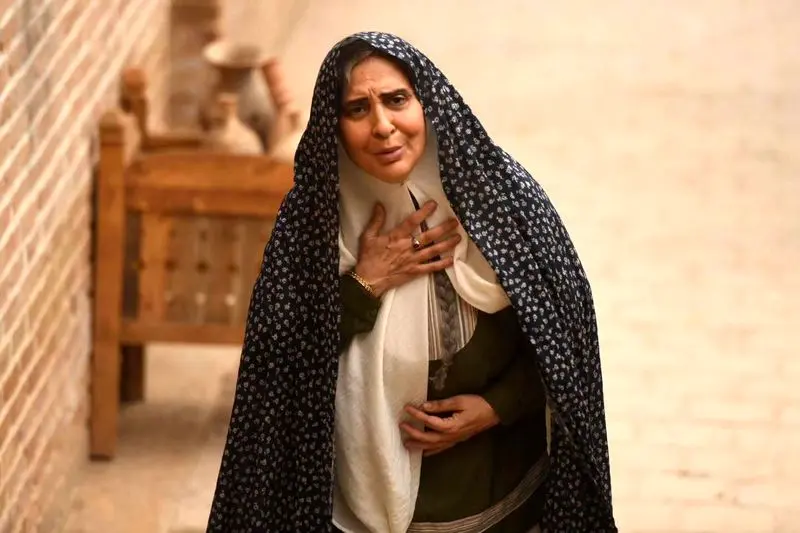 عکس‌های مرجانه گلچین در نقش "دایه" در سریال بامداد خمار