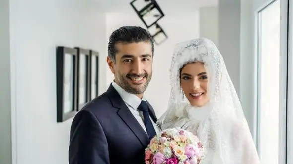 فیلم/ مهسا طهماسبی مجری کارناوال‌تر: من به مهریه اعتقاد ندارم روی خودم قیمت نمیذارم.../از اون دسته دخترایی هستم که.../ به جای مهریه همه.../ از روی بدبختی...!