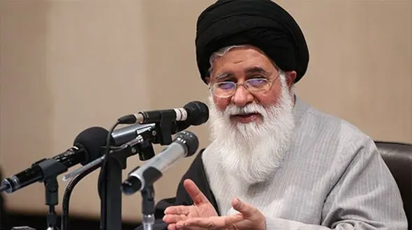 علم‌الهدی: کسی که در انتخابات شرکت نکند مسلمان نیست