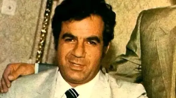 سفر به ایام قدیم قدیم؛ ناصر ملک مطیعی درحال خوشگذرانی با دخترش شیرین