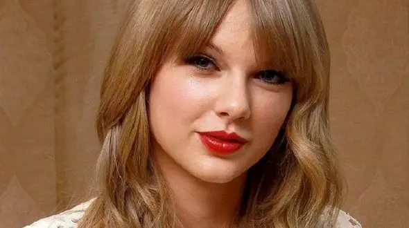 خواننده معروف زن؛ شصتمین زن ثروتمند امریکا