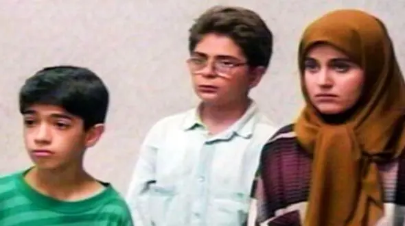 تصویر روز | چهره جدید بازیگر نوجوان سریال دنیای شیرین به همراه دخترش