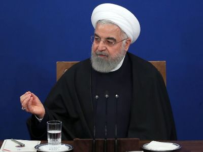 واکنش دفتر حسن روحانی به ادعاهای اخیر علم الهدی/ وقتی شعارهایی علیه امام‌ جمعه دادند؛ روحانی گفت خواهش می‌کنم راجع به امام جمعه محترم چیزی نفرمایید