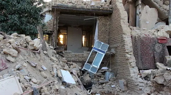 100 مظنون به سرقت در مناطق زلزله زده کرمانشاه دستگیر شدند